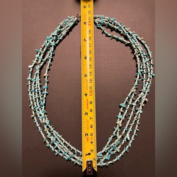 Turquoise beaded necklace - Picture 4 of 4